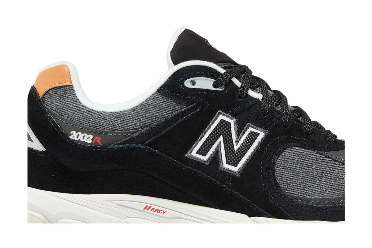 New Balance 2002R Black Sepia sneaker afbeelding 2 - stylecode M2002REB