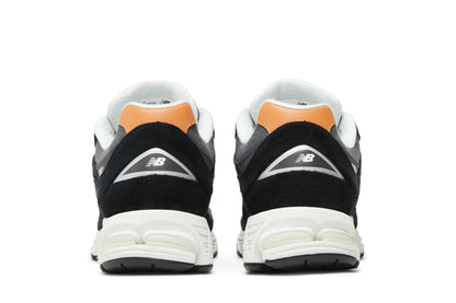 New Balance 2002R Black Sepia sneaker afbeelding 6 - stylecode M2002REB