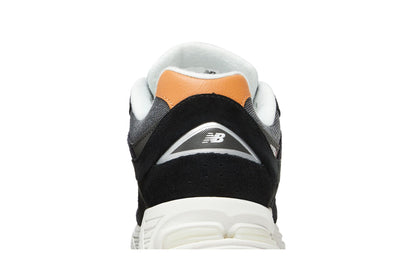 New Balance 2002R Black Sepia sneaker afbeelding 7 - stylecode M2002REB
