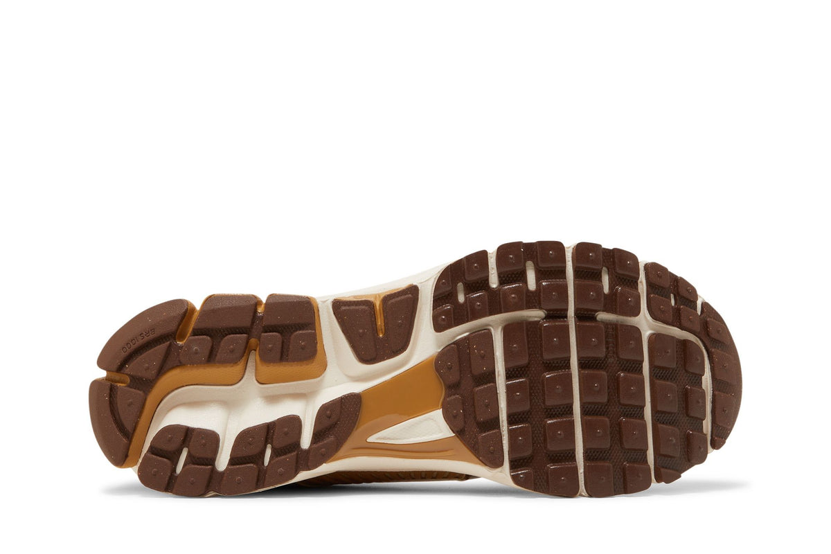 Nike Zoom Vomero 5 Wheat Grass Cacao Wow sneaker afbeelding 4 - stylecode FB9149-700