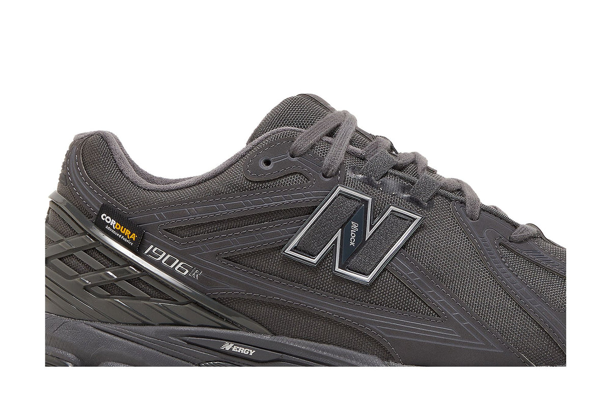 New Balance 1906R Cordura Magnet sneaker afbeelding 2 - stylecode M1906RU