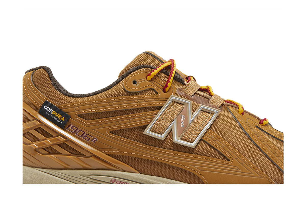 New Balance 1906R Cordura Pocket Wheat sneaker afbeelding 2 - stylecode M1906ROB
