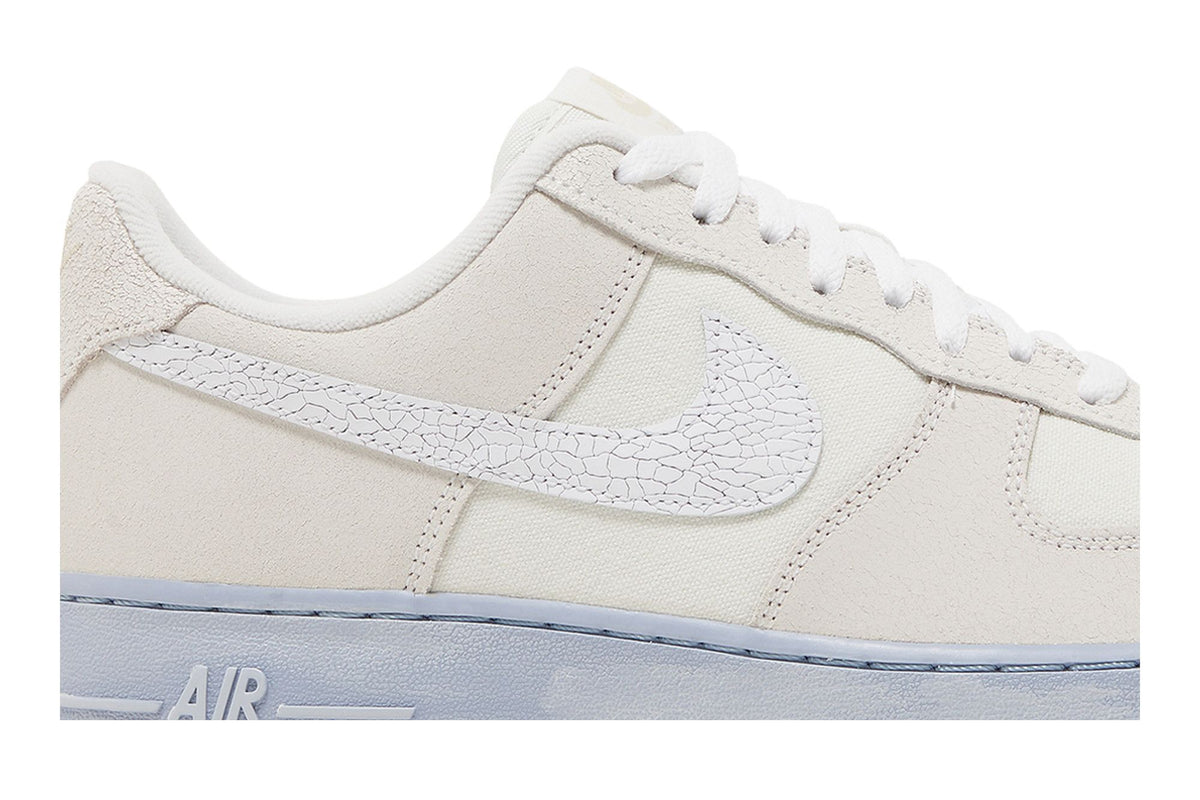 Nike Air Force 1 Low '07 LV8 EMB Summit White Blue Whisper sneaker afbeelding 2 - stylecode DV0787-100
