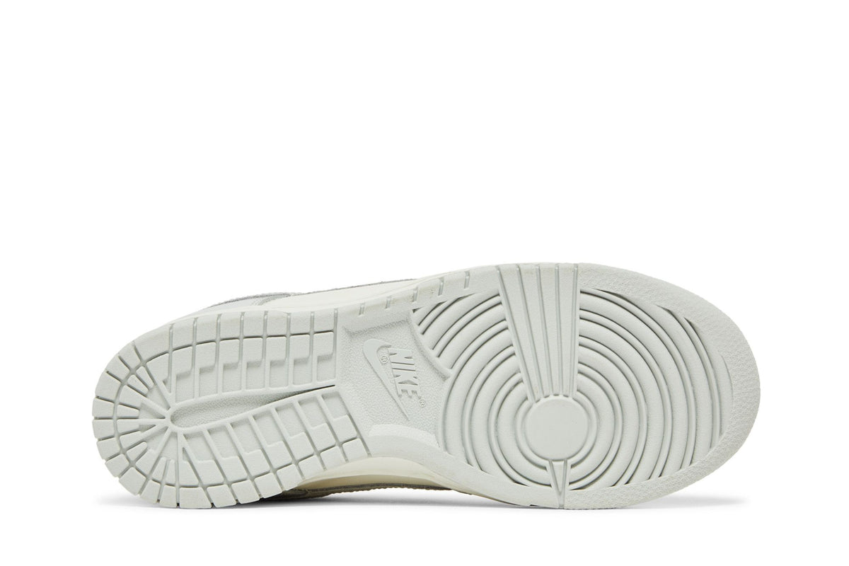 Nike Dunk Low Needlework Sail Aura (Women's) sneaker afbeelding 4 - stylecode FJ4553-133