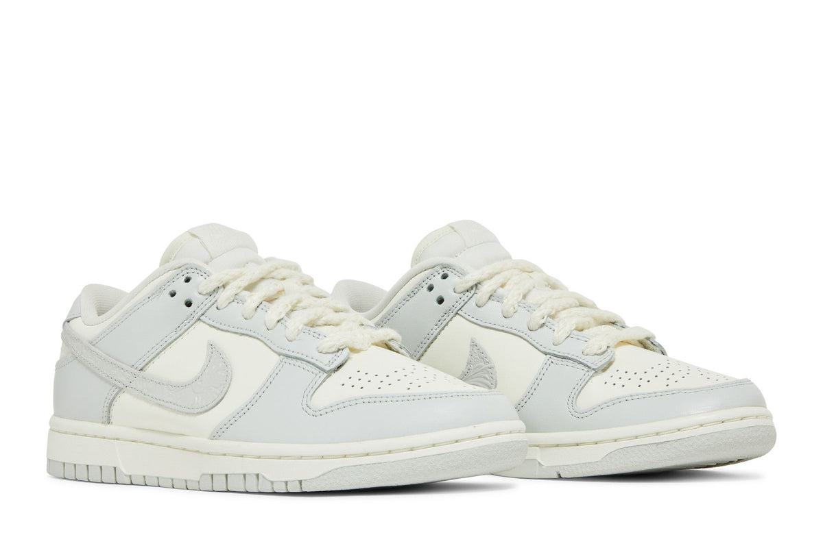 Nike Dunk Low Needlework Sail Aura (Women's) sneaker afbeelding 8 - stylecode FJ4553-133