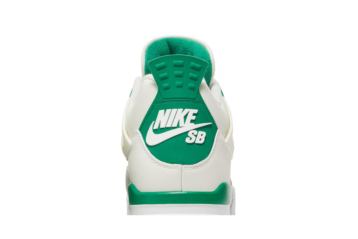 Jordan 4 Retro SB Pine Green sneaker afbeelding 7 - stylecode DR5415-103