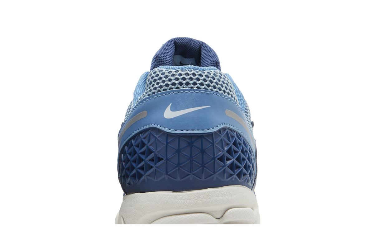 Nike Zoom Vomero 5 Mystic Navy Worn Blue sneaker afbeelding 7 - stylecode FB9149-400