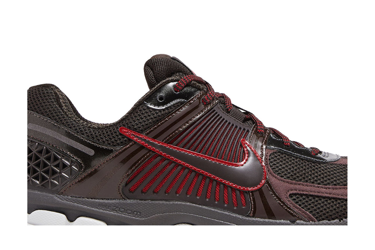 Nike Zoom Vomero 5 Velvet Brown sneaker afbeelding 2 - stylecode FN3420-200