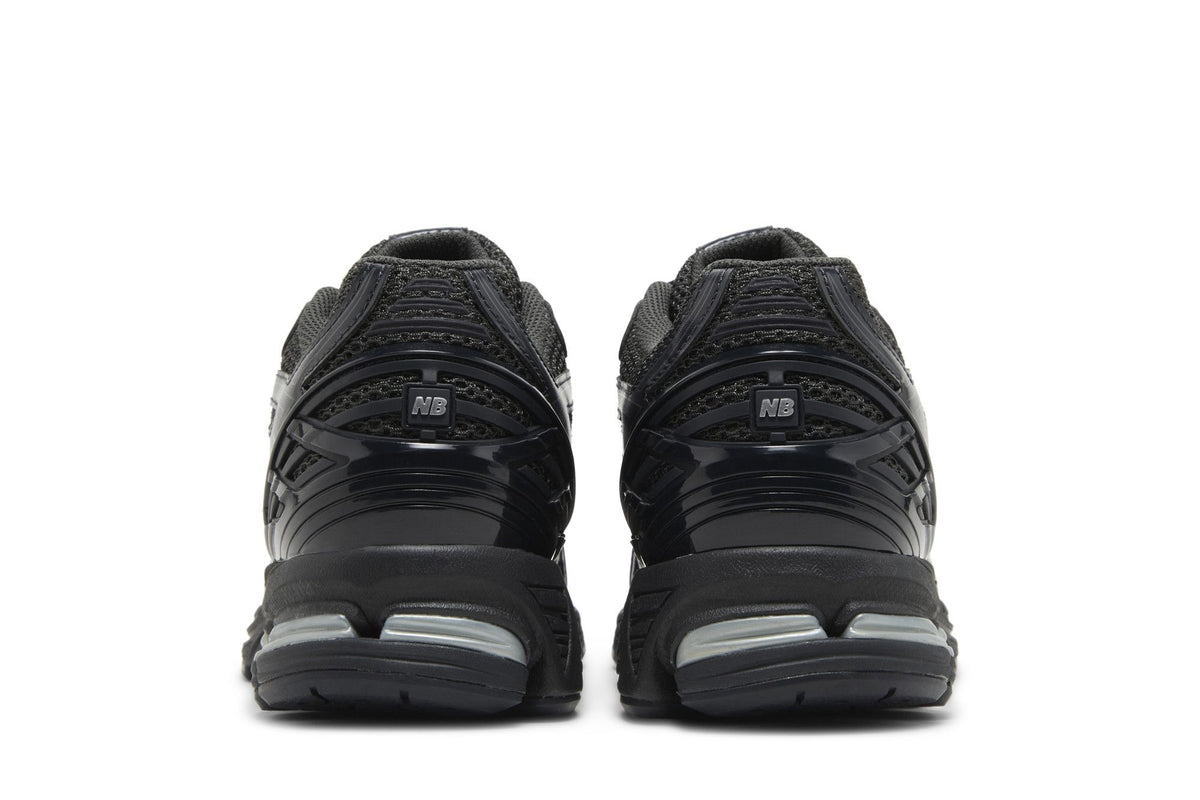 New Balance 1906R Black Metallic Silver sneaker afbeelding 6 - stylecode M1906RJB