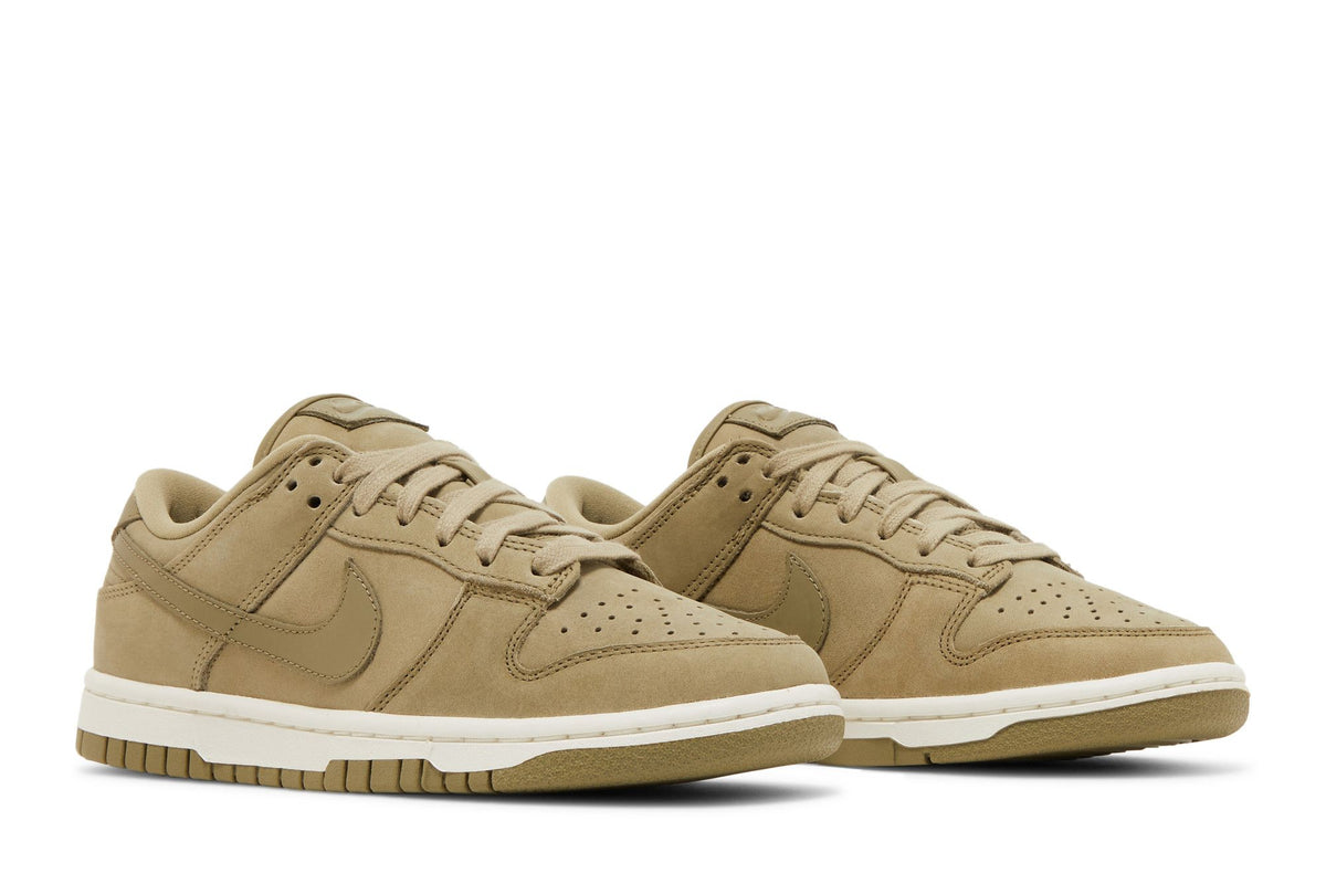 Nike Dunk Low PRM Neutral Olive (Women's) sneaker afbeelding 8 - stylecode DV7415-200