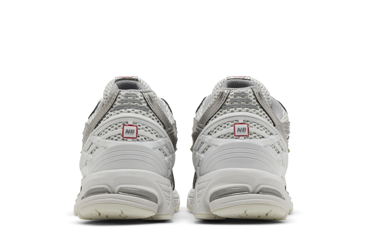 New Balance 1906R Urbancore Silver sneaker afbeelding 6 - stylecode M1906RCB