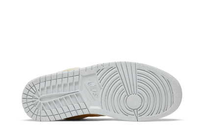 Jordan 1 Low SE Celestial Gold (Women's) sneaker afbeelding 4 - stylecode DV0426-200