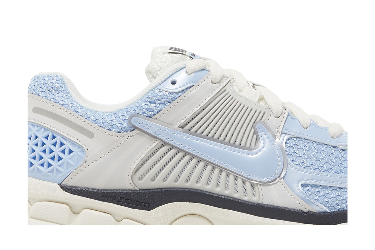 Nike Zoom Vomero 5 Royal Tint Photon Dust (Women's) sneaker afbeelding 2 - stylecode FJ4588-025