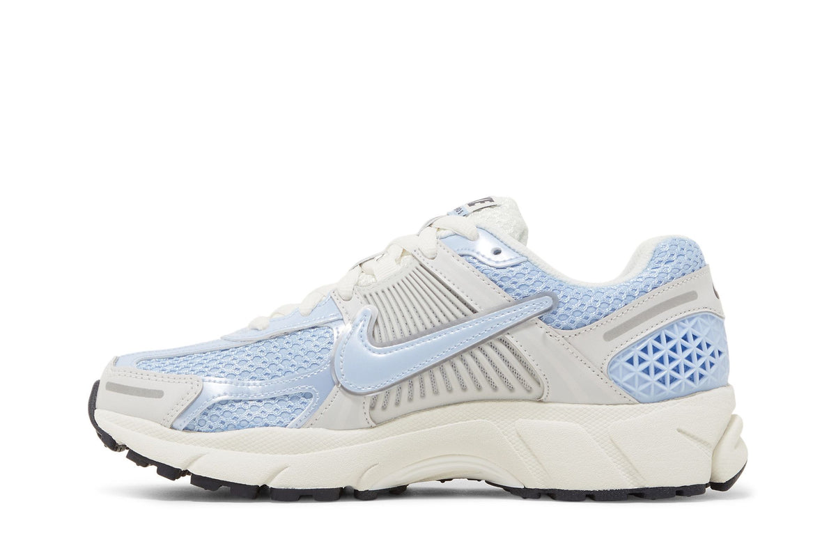 Nike Zoom Vomero 5 Royal Tint Photon Dust (Women's) sneaker afbeelding 3 - stylecode FJ4588-025