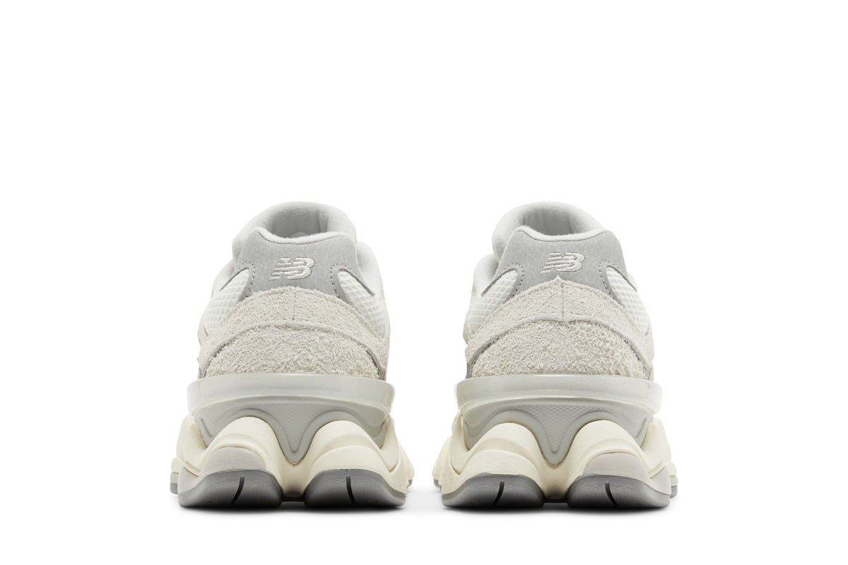 New Balance 9060 Moonbeam Sea Salt sneaker afbeelding 6 - stylecode U9060HSC