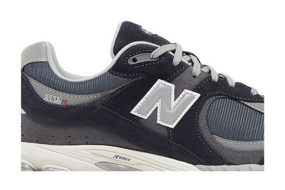 New Balance 2002R Eclipse Raincloud sneaker afbeelding 2 - stylecode M2002RSF