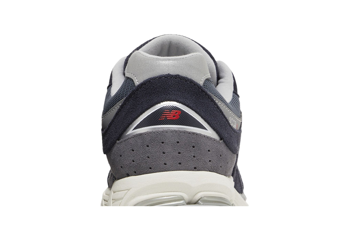 New Balance 2002R Eclipse Raincloud sneaker afbeelding 7 - stylecode M2002RSF