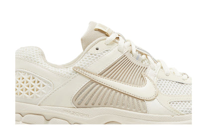 Nike Zoom Vomero 5 Sail Light Orewood Brown (Women's) sneaker afbeelding 2 - stylecode FQ6868-111