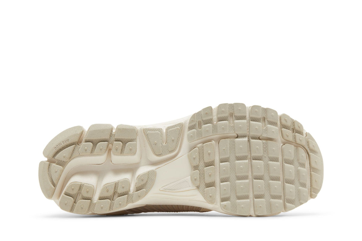 Nike Zoom Vomero 5 Sail Light Orewood Brown (Women's) sneaker afbeelding 4 - stylecode FQ6868-111