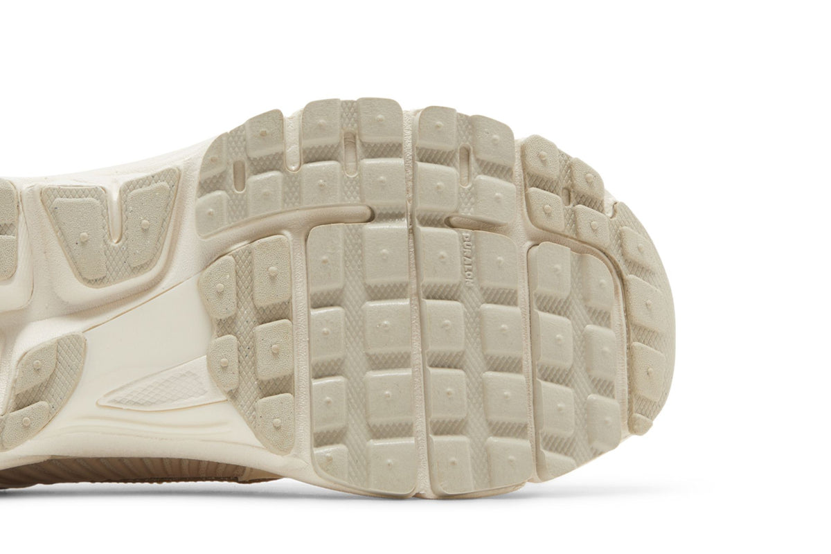 Nike Zoom Vomero 5 Sail Light Orewood Brown (Women's) sneaker afbeelding 5 - stylecode FQ6868-111