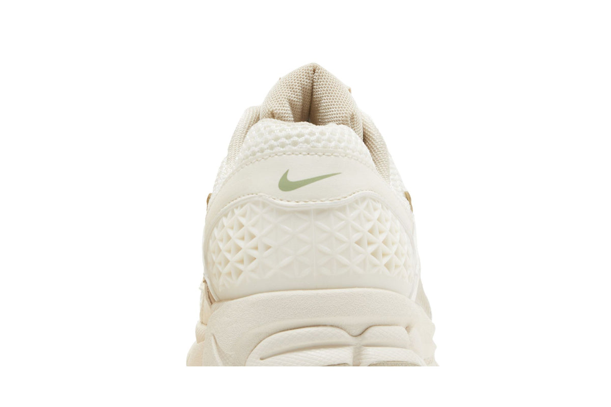 Nike Zoom Vomero 5 Sail Light Orewood Brown (Women's) sneaker afbeelding 7 - stylecode FQ6868-111