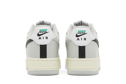 Nike Air Force 1 Low '07 LV8 Split Light Silver sneaker afbeelding 6 - stylecode DZ2522-001