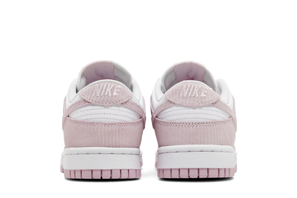 Nike Dunk Low Pink Corduroy (Women's) sneaker afbeelding 6 - stylecode FN7167-100
