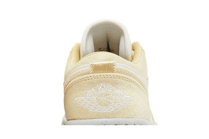 Jordan 1 Low SE Team Gold (Women's) sneaker afbeelding 7 - stylecode FN3722-701