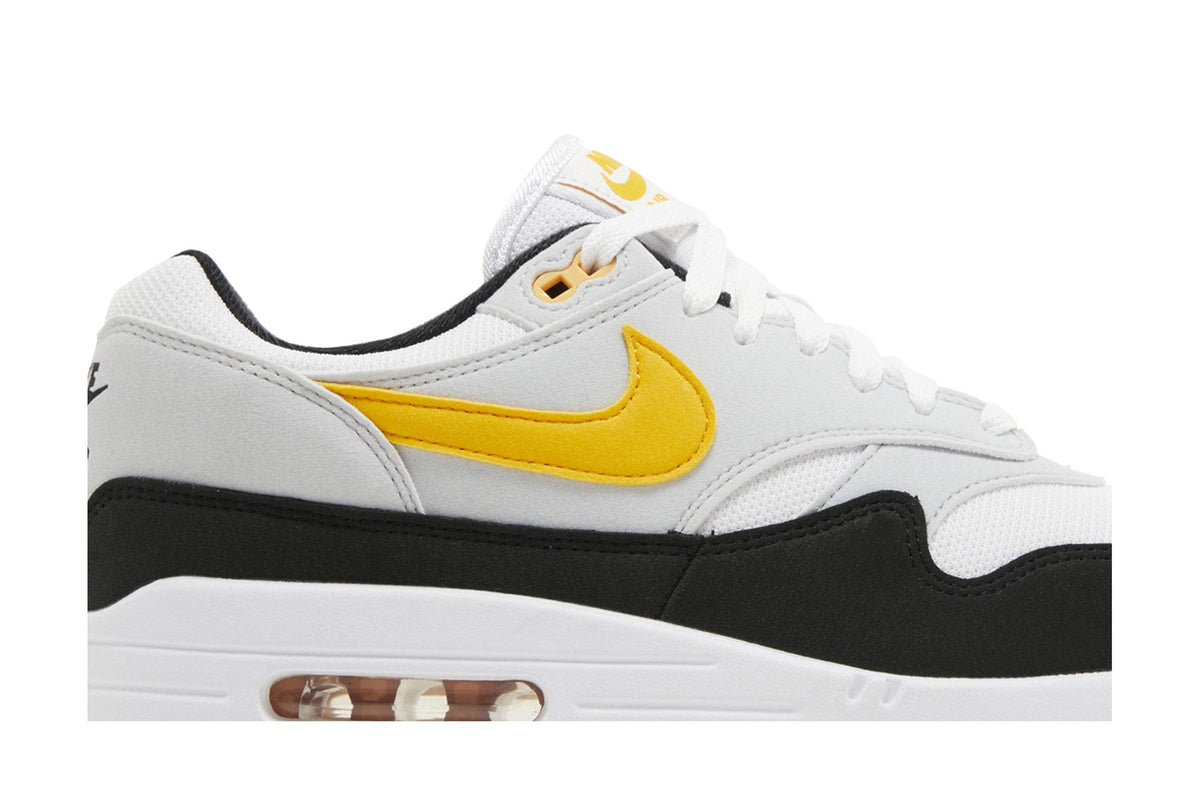 Nike Air Max 1 White University Gold sneaker afbeelding 2 - stylecode FD9082-104