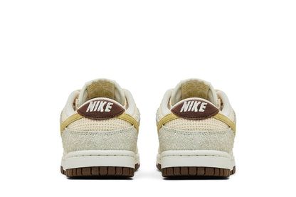 Nike Dunk Low Coconut Milk (Women's) sneaker afbeelding 6 - stylecode FN7774-001