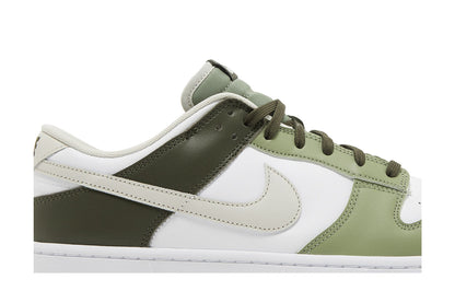Nike Dunk Low Oil Green Cargo Khaki sneaker afbeelding 2 - stylecode FN6882-100