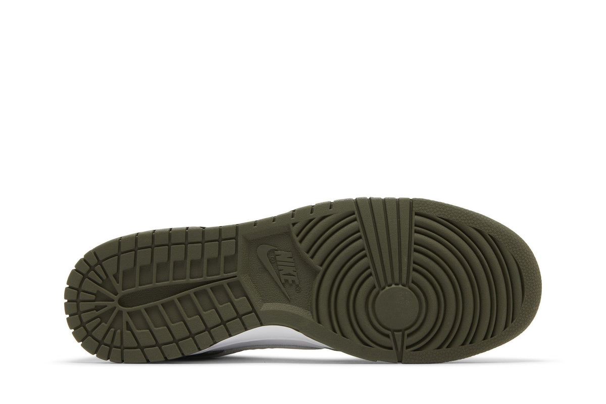 Nike Dunk Low Oil Green Cargo Khaki sneaker afbeelding 4 - stylecode FN6882-100