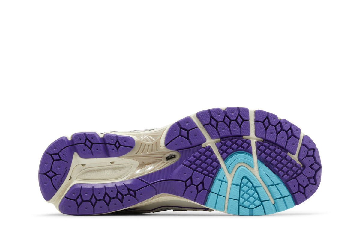 New Balance 1906R Charlotte Hornets sneaker afbeelding 4 - stylecode M1906RCF