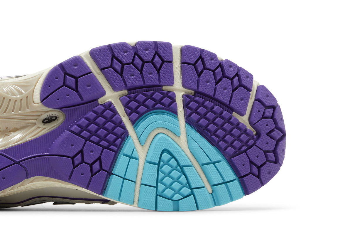 New Balance 1906R Charlotte Hornets sneaker afbeelding 5 - stylecode M1906RCF
