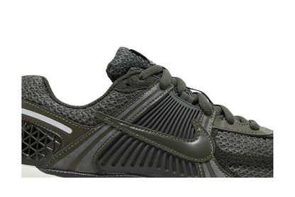 Nike Zoom Vomero 5 Sequoia (Women's) sneaker afbeelding 2 - stylecode FQ8898-325