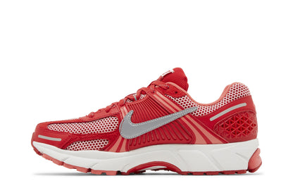 Nike Zoom Vomero 5 SP University Red sneaker afbeelding 3 - stylecode FN6833-657