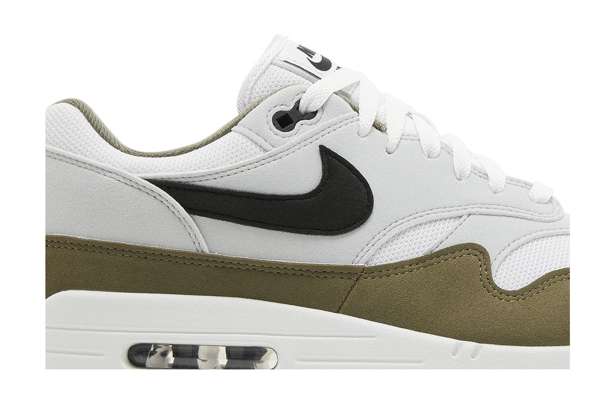 Nike Air Max 1 White Black Medium Olive sneaker afbeelding 2 - stylecode FD9082-102