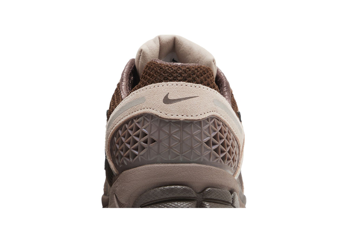 Nike Zoom Vomero 5 Plum Eclipse (Women's) sneaker afbeelding 7 - stylecode FV1166-200