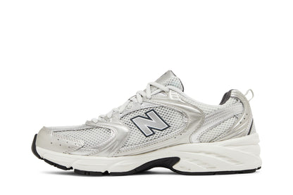 New Balance 530 Grey Matter Silver Metallic sneaker afbeelding 3 - stylecode MR530LG
