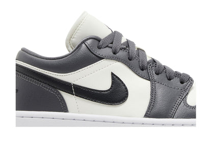 Jordan 1 Low Dark Grey (Women's) sneaker afbeelding 2 - stylecode DC0774-102
