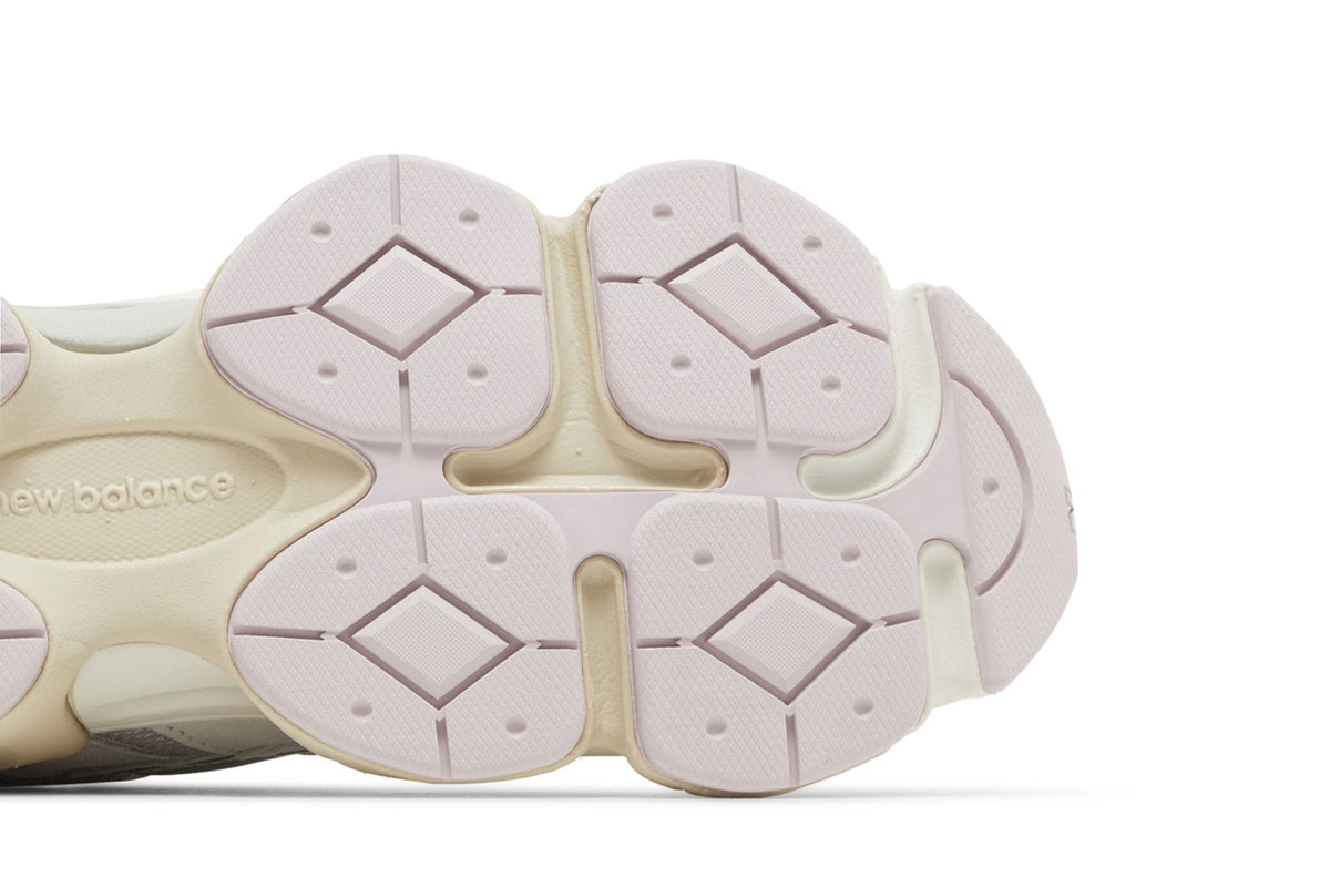 New Balance 9060 Grey Lilac sneaker afbeelding 5 - stylecode U9060GM