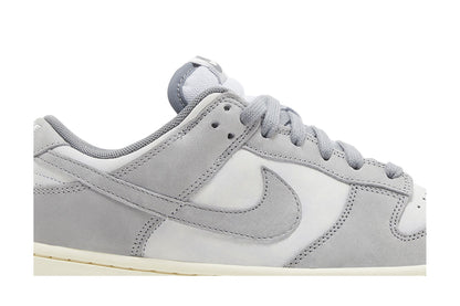 Nike Dunk Low Cool Grey Football Grey (Women's) sneaker afbeelding 2 - stylecode FV1167-001