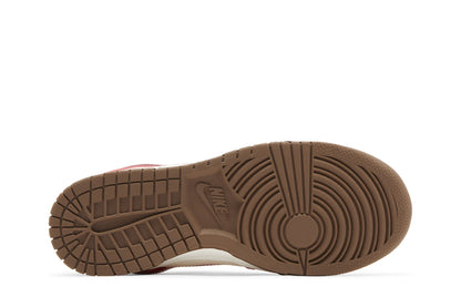 Nike Dunk Low PRM Bacon (Women's) sneaker afbeelding 4 - stylecode FB7910-600