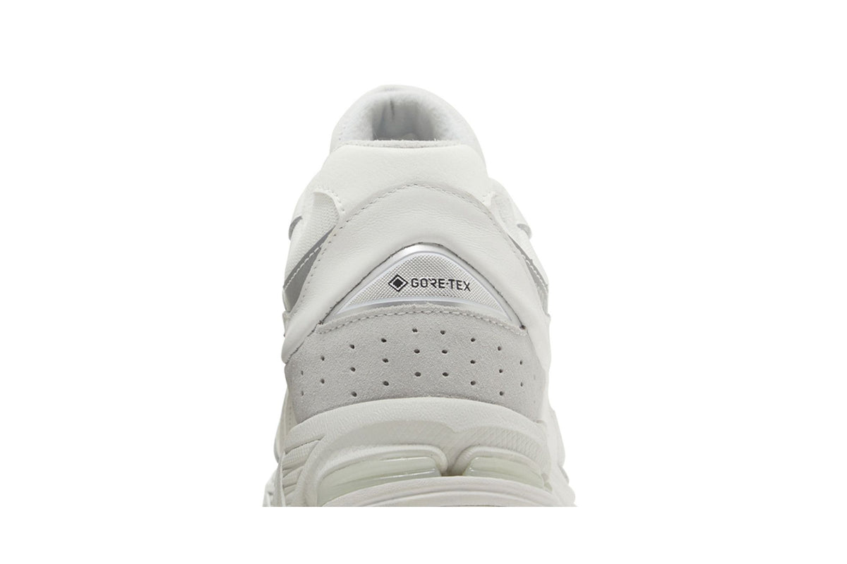 New Balance 2002R Gore-Tex White Brighton Grey sneaker afbeelding 7 - stylecode M2002RXM