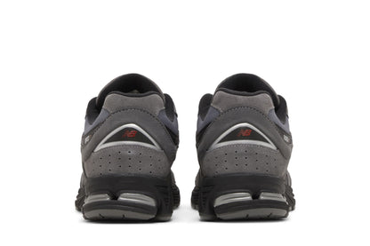 New Balance 2002R Castlerock Black sneaker afbeelding 6 - stylecode M2002REH
