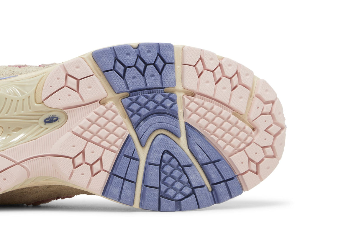 New Balance 2002R Hype DC Native Dynamics sneaker afbeelding 5 - stylecode M2002RHE