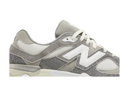 New Balance 9060 Grey White sneaker afbeelding 2 - stylecode U9060YGA