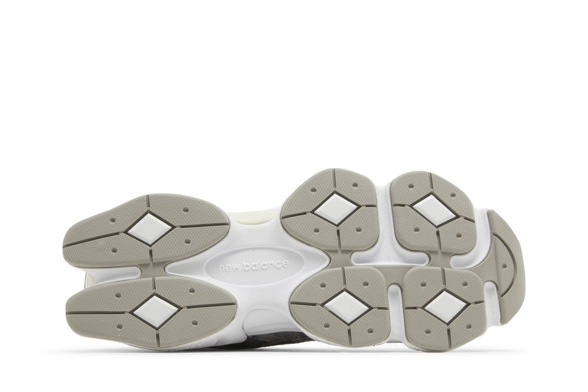 New Balance 9060 Grey White sneaker afbeelding 4 - stylecode U9060YGA