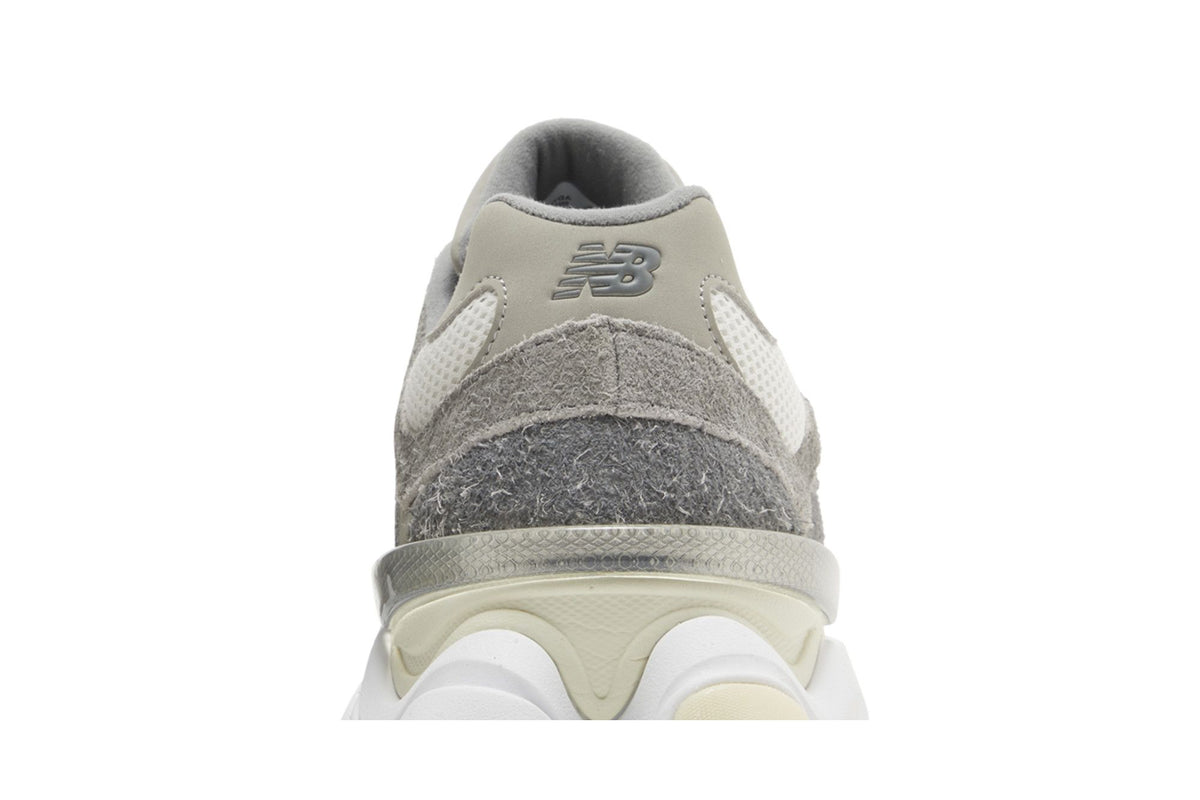 New Balance 9060 Grey White sneaker afbeelding 7 - stylecode U9060YGA