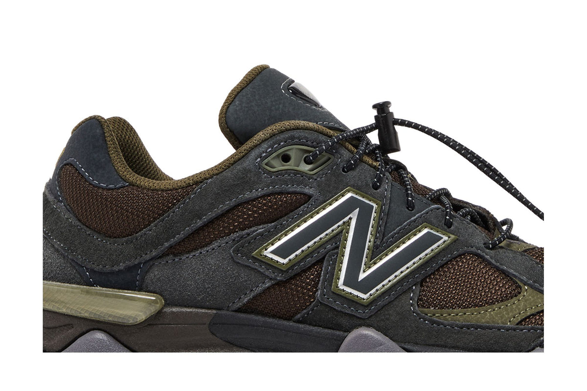New Balance 9060 Blacktop Dark Moss sneaker afbeelding 2 - stylecode U9060PH